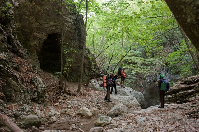 В каньоне речки Кучук-Карасу... Походы по Крыму с Олегом и его друзьями навсегда!